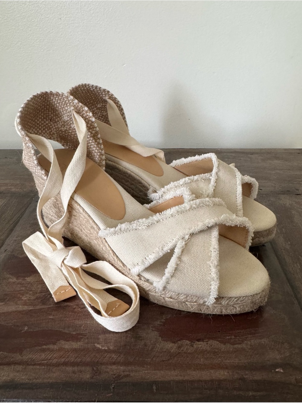 Castaner Bluma ivory canvas ankle strap wedge espadrille sandals women size 7.5